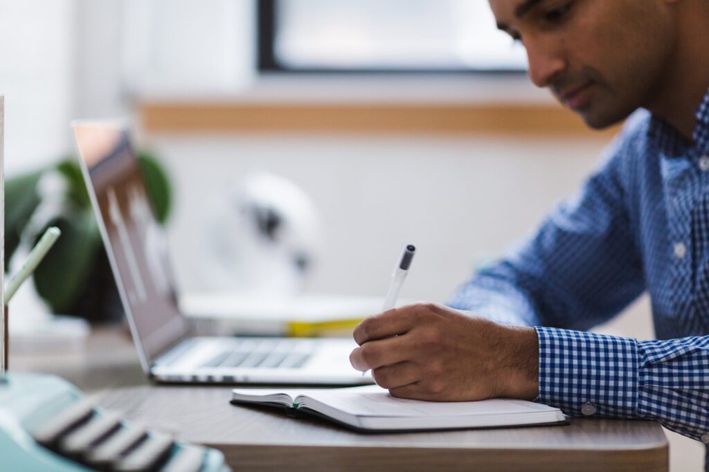 Comment rédiger un CV percutant ?